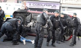Riots at Ardoyne shops area (Belfast Telegraph)